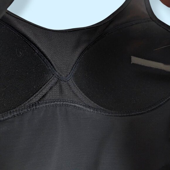 Victoria's Secret Black On Point Sports Bra - Picture 4 of 6